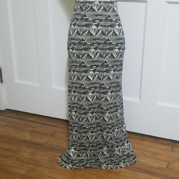 BillBong Skirt - Picture 4 of 5